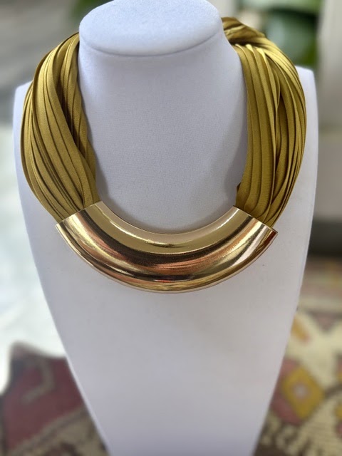 Pendant Scarves