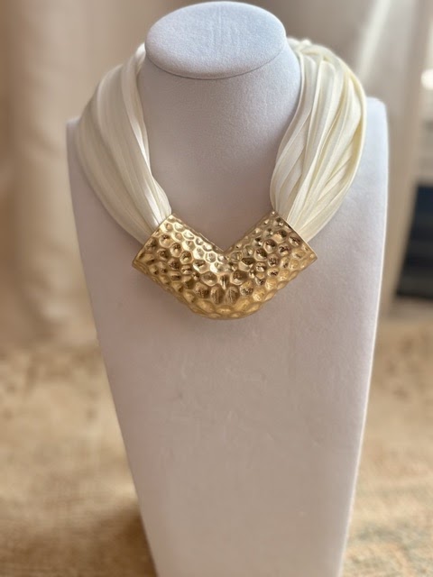Pendant Scarves