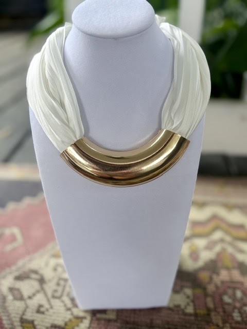 Pendant Scarves
