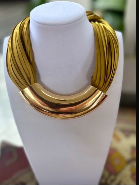 Pendant Scarves