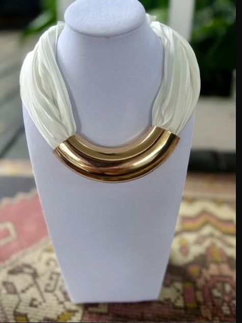 Pendant Scarves